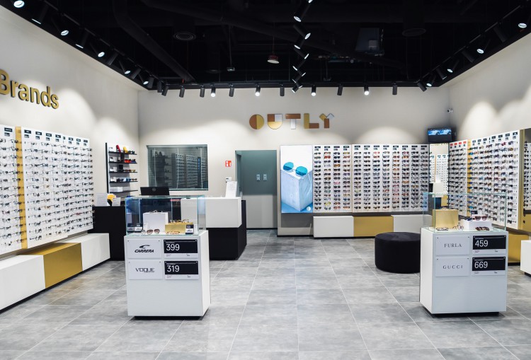 Ottico outlet settimo hotsell